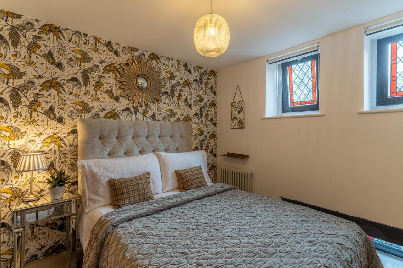 Luxury Chapel Apartment Within City Walls 切斯特 外观 照片
